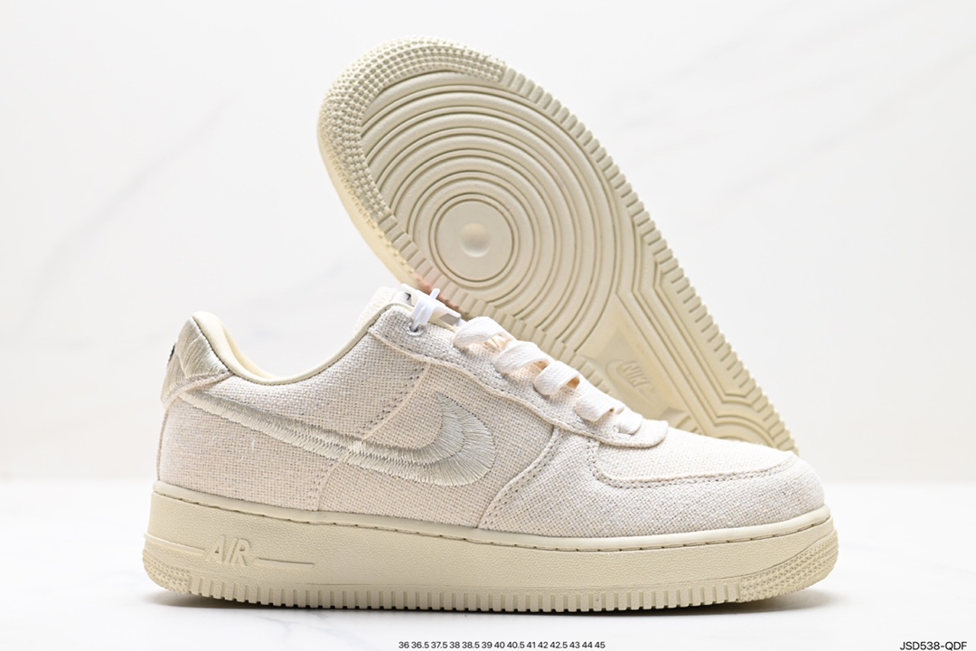 200 Stussy x Nike  Air Force 1 ‘07 ”White Cool“ 斯图西联名空军一号低帮休闲板鞋 CZ9084-200