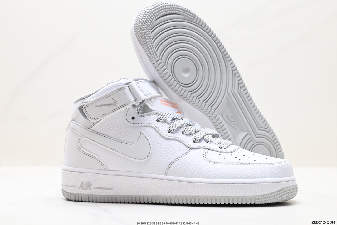 260 Air Force 1 ‘07 Low MK0619-211