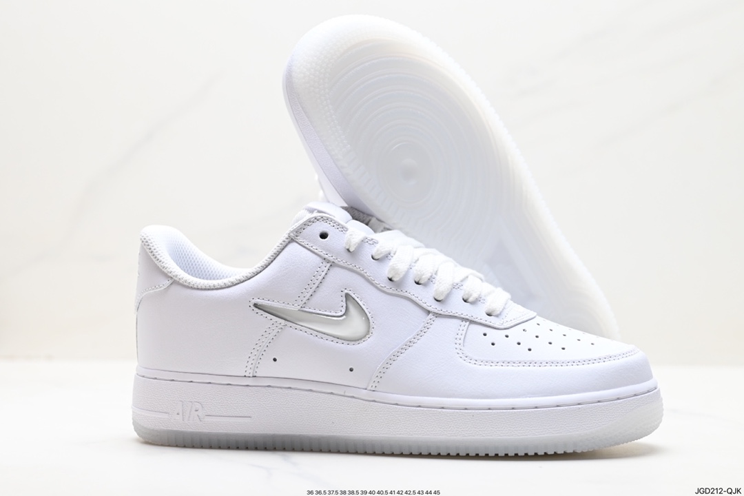 180 耐克Nike Air Force 1 Low 空军一号低帮百搭休闲运动板鞋 FN5924-100