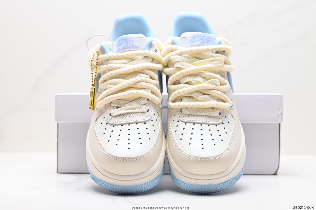 260 Air Force 1 ‘07 Low BD7701-011