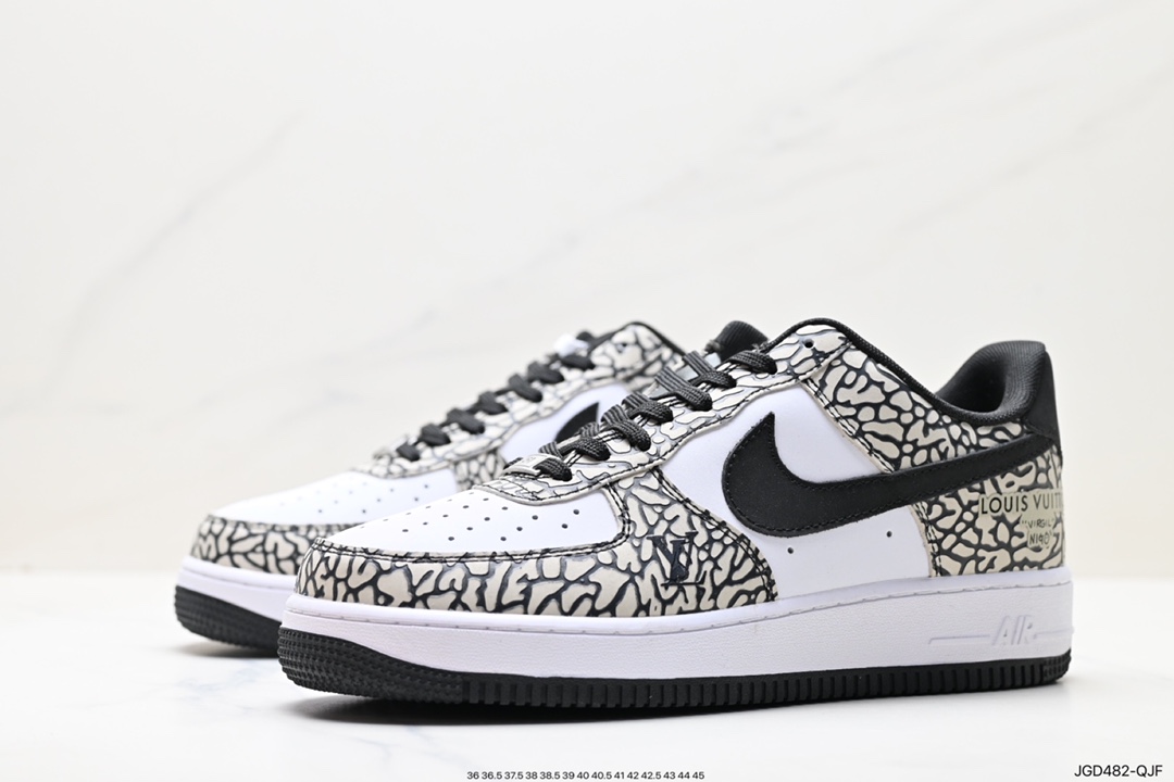 180 耐克Nike Air Force 1 Low 空军一号低帮百搭休闲运动板鞋 BS9055-703