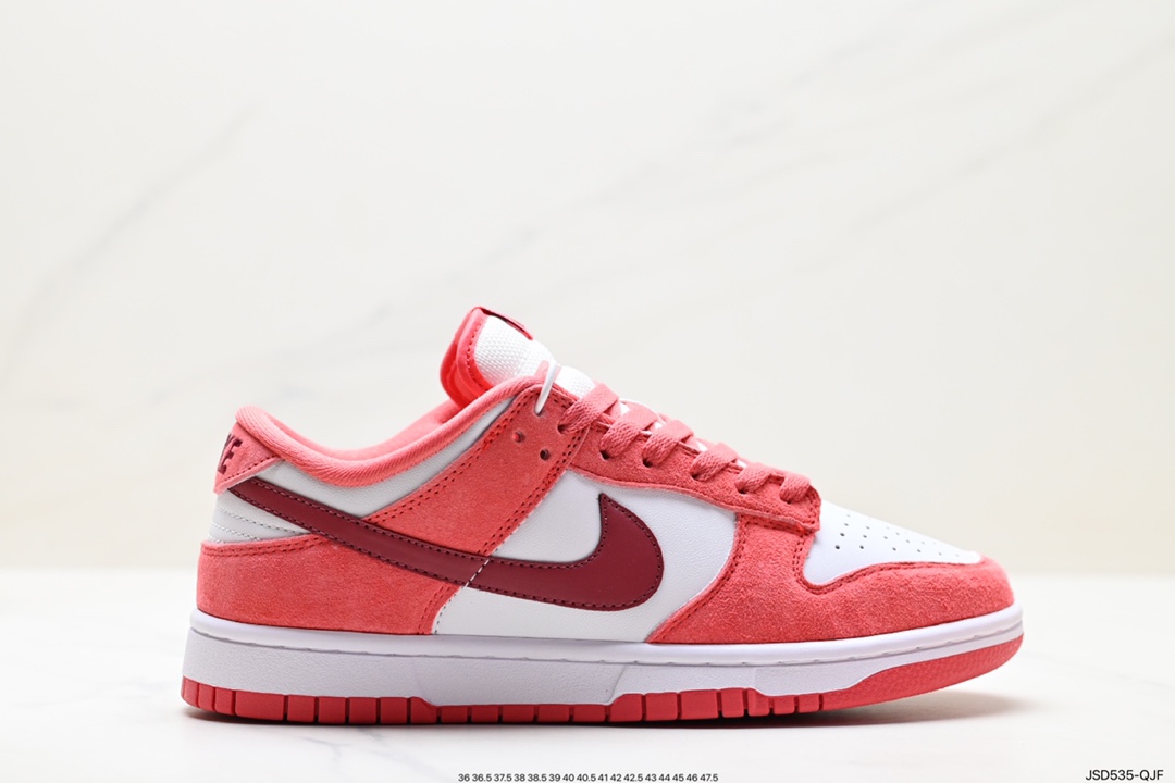 200 NIKE SB Dunk Low FQ7056-100