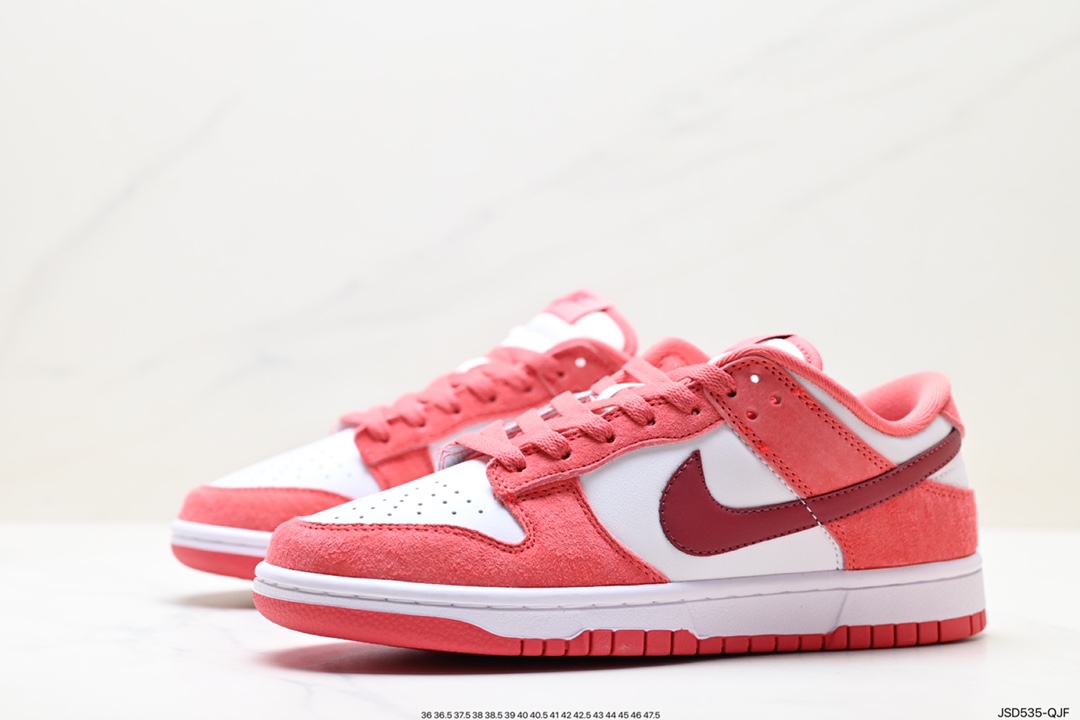 200 NIKE SB Dunk Low FQ7056-100