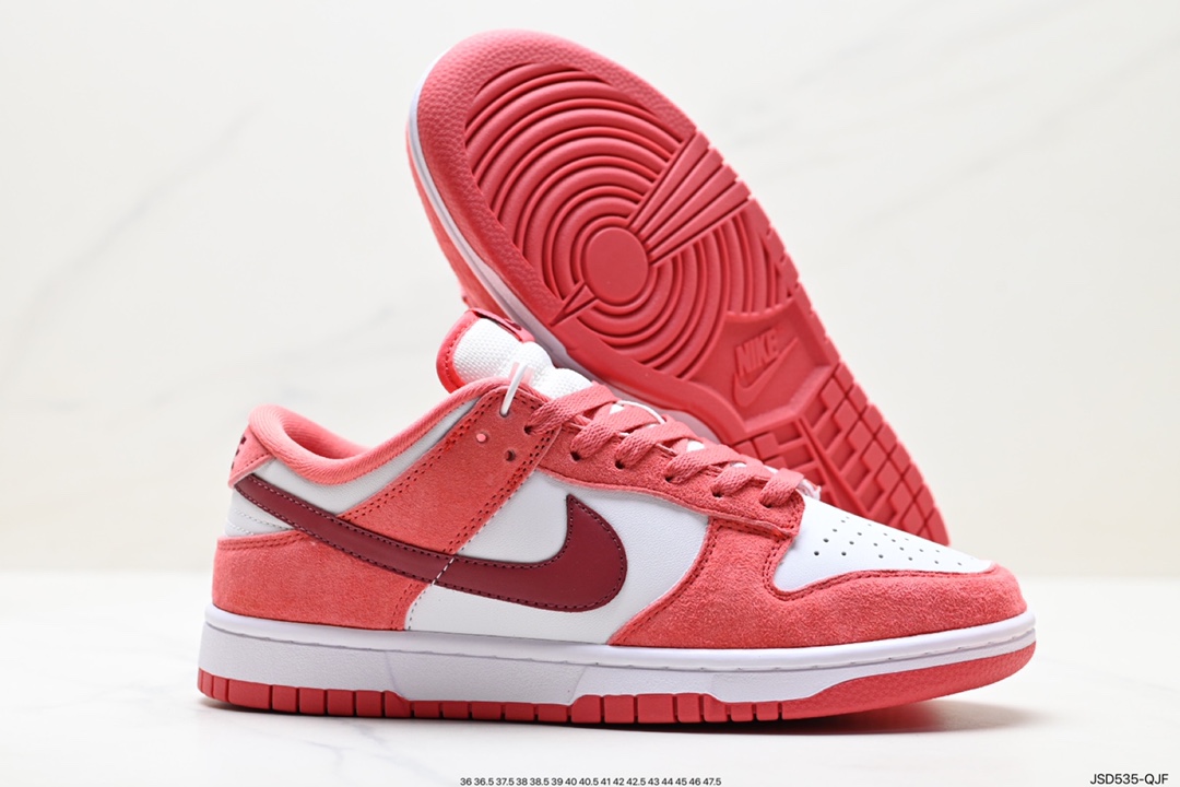 200 NIKE SB Dunk Low FQ7056-100