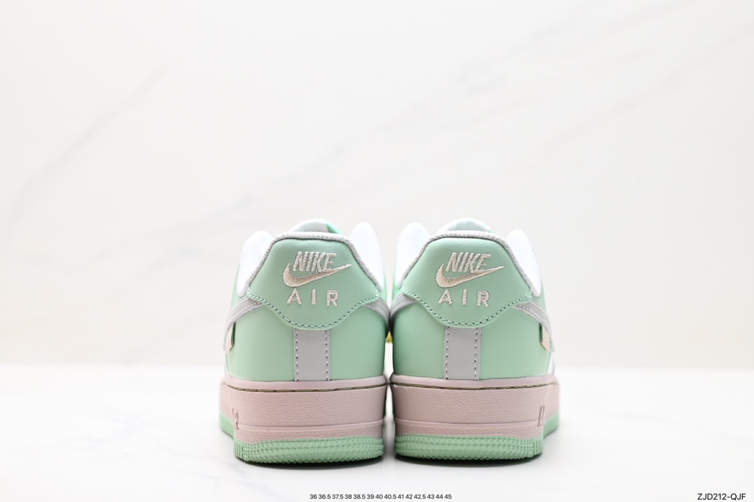 240 Air Force 1 ‘07 Low DB3301-099