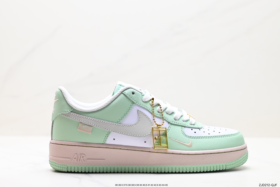 240 Air Force 1 ‘07 Low DB3301-099