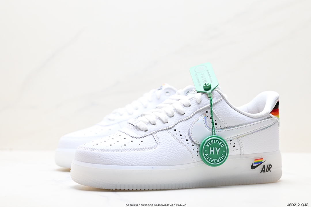 200 Nike Air Force 1 Low 07 CV0258-100