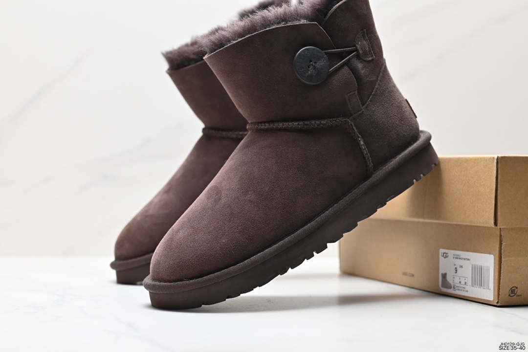 Pure original UGG classic wooden buckle short tube snow boots