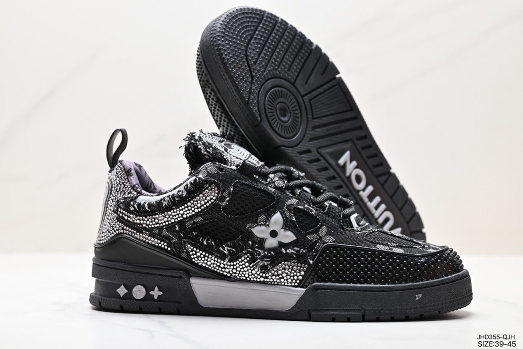 LVLouis Vuitton Trainer Maxi Low Sneaker