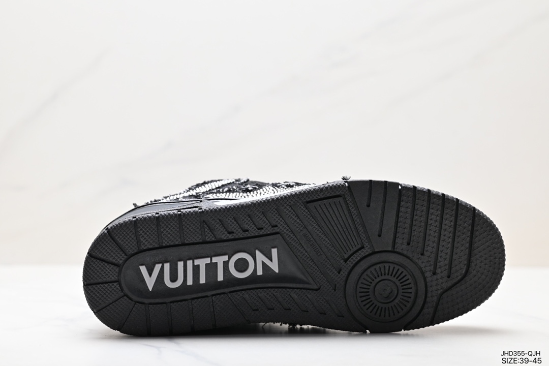 LVLouis Vuitton Trainer Maxi Low Sneaker