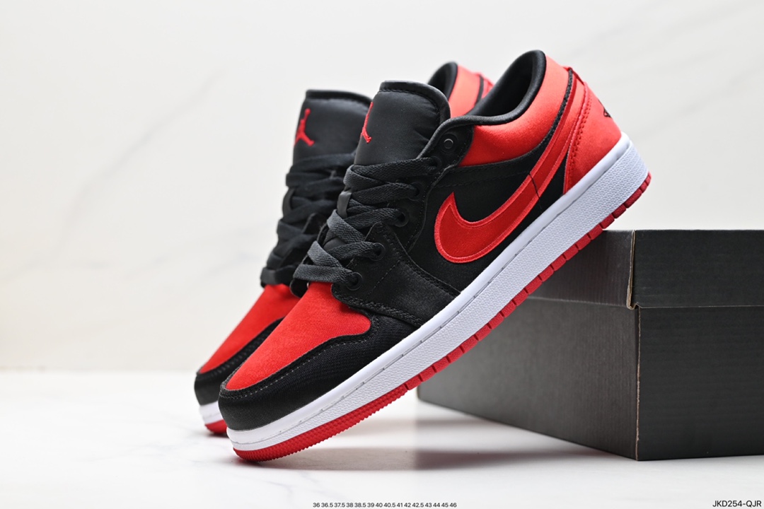 160 Air Jordan 1 Low 丝绸黑红脚趾 AJ1乔1低帮休闲板鞋 FD4810-061