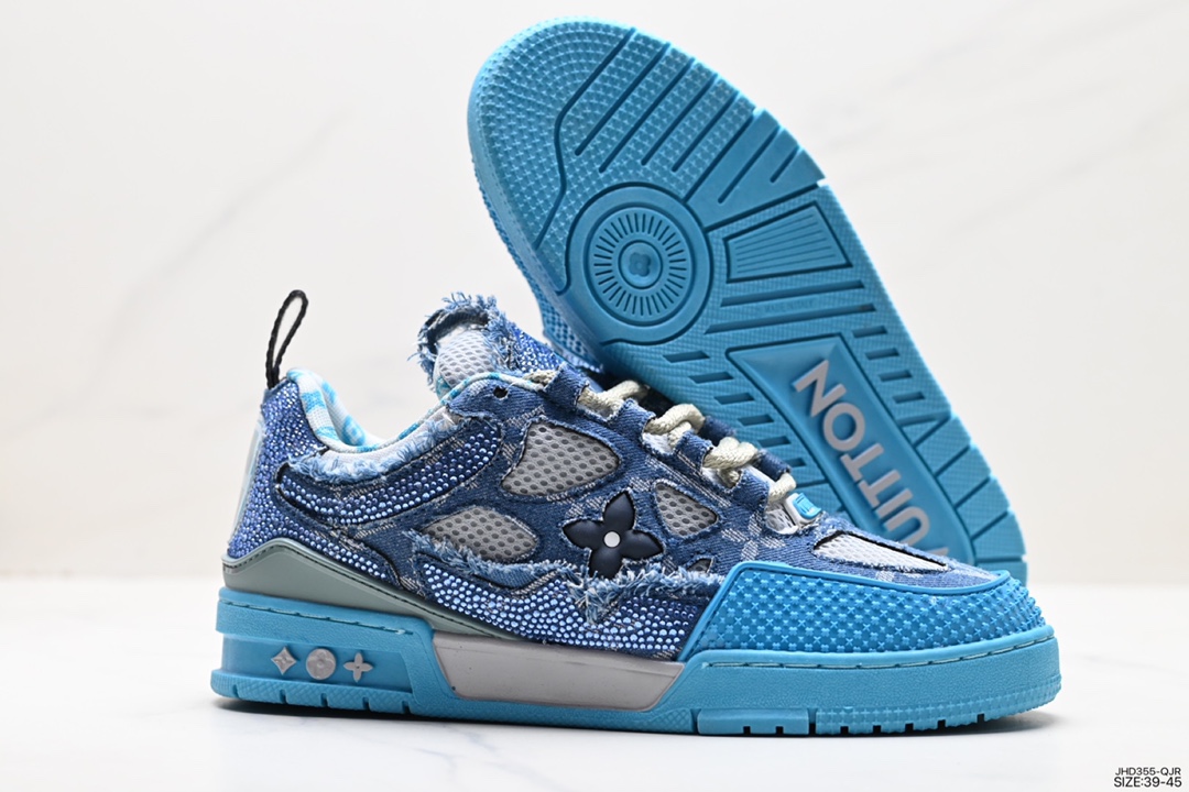 190 Louis Vuitton Trainer Maxi Low Sneaker 板鞋