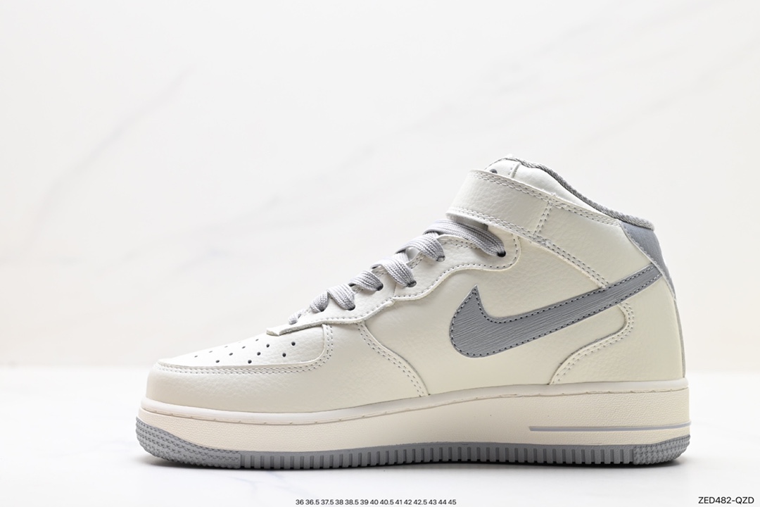 260 Air Force 1 ‘07 Low PA0920-608