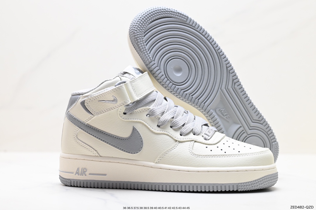 260 Air Force 1 ‘07 Low PA0920-608