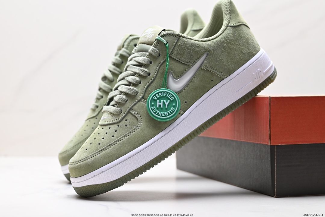 200 Nike Air Force 1 Low 07 DV0785-300