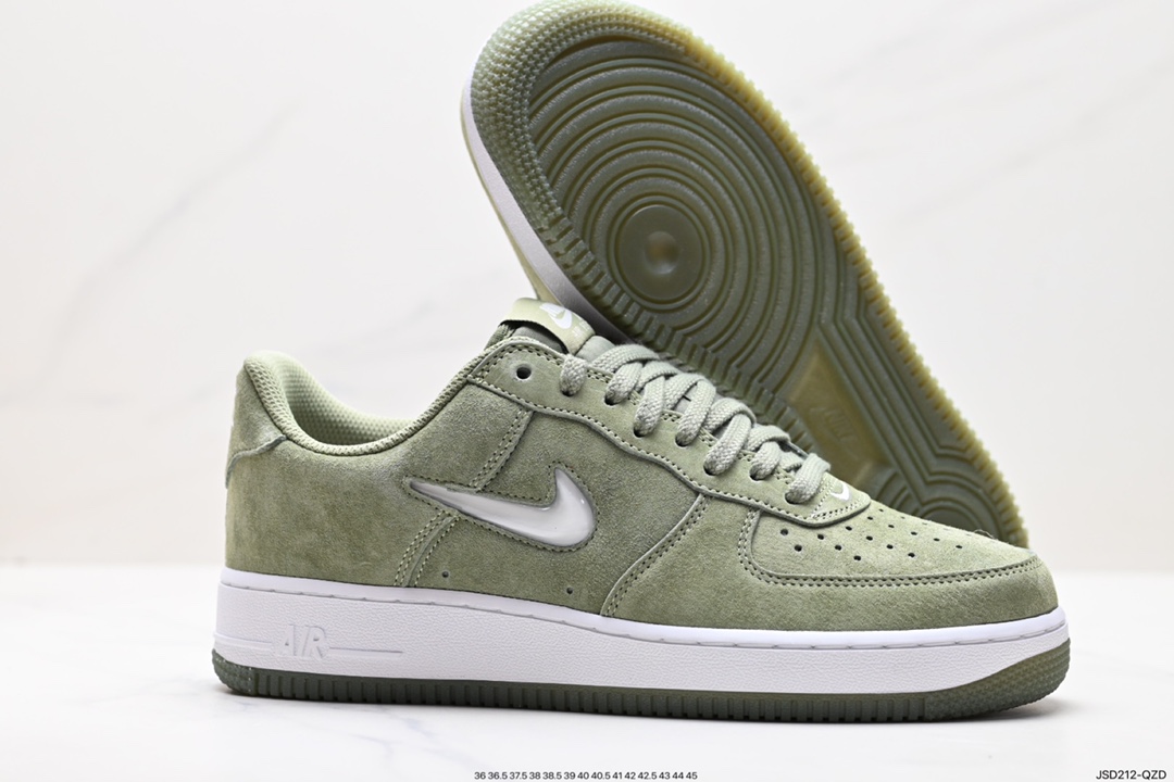 200 Nike Air Force 1 Low 07 DV0785-300