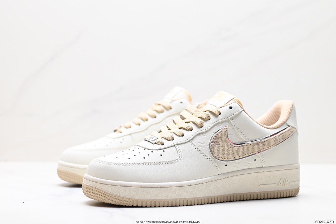 200 Nike Air Force 1 Low 07 LV0506-055