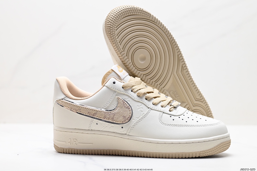 200 Nike Air Force 1 Low 07 LV0506-055