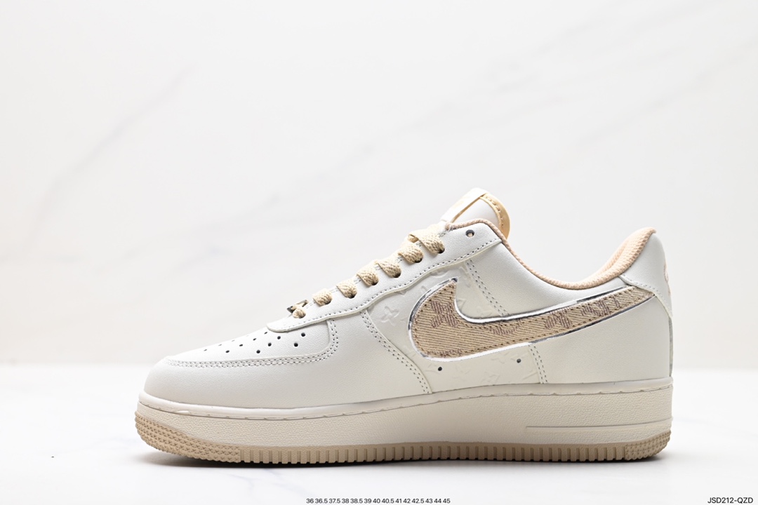 200 Nike Air Force 1 Low 07 LV0506-055