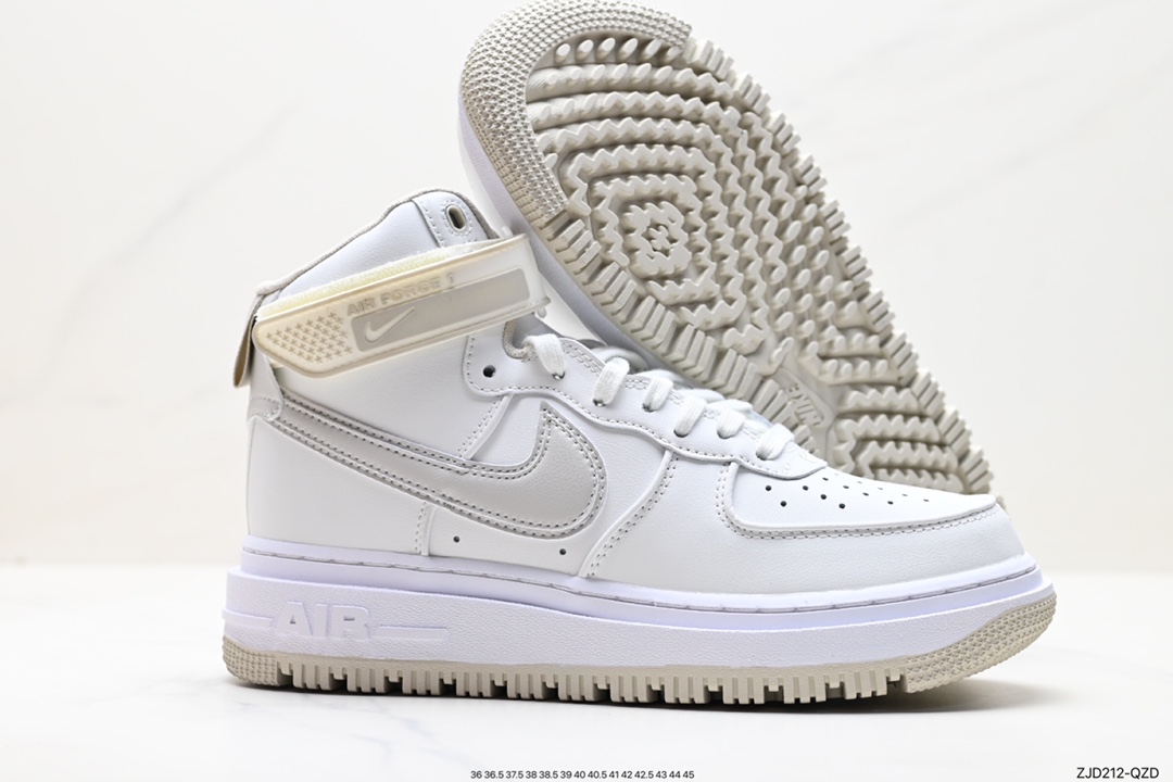 240 Nike Air Force 1 Low 07 DA0418-100