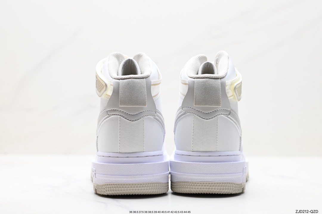 240 Nike Air Force 1 Low 07 DA0418-100