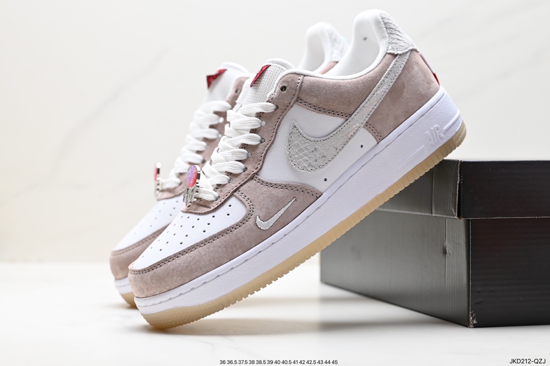 160 耐克Nike Air Force 1 Low 空军一号低帮百搭休闲运动板鞋 FZ5066-111