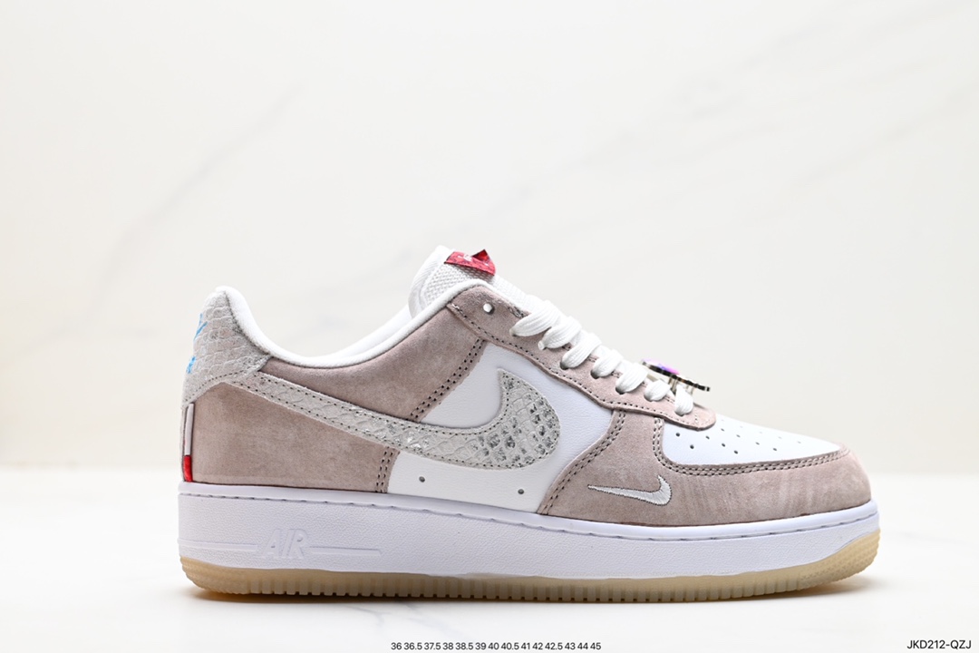 160 耐克Nike Air Force 1 Low 空军一号低帮百搭休闲运动板鞋 FZ5066-111