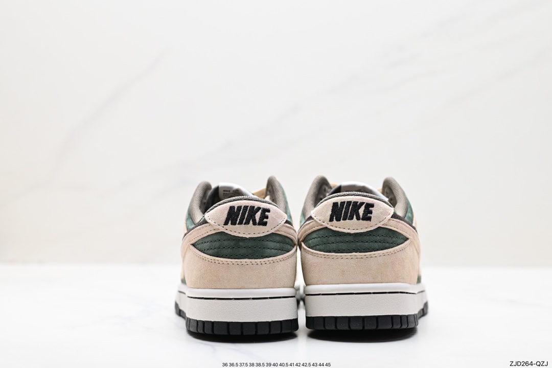 Nike Dunk Low 低帮休闲运动板鞋 CT2552-895