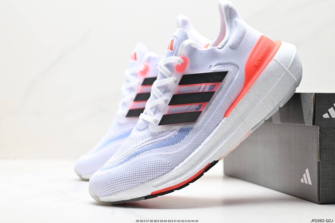 170 阿迪达斯Adidas Ultraboost Light W全掌爆米花休闲运动跑鞋 GY9351