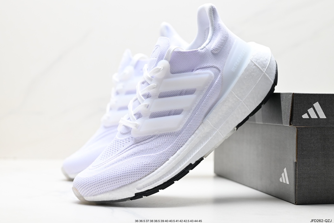 170 阿迪达斯Adidas Ultraboost Light W全掌爆米花休闲运动跑鞋 GY9351