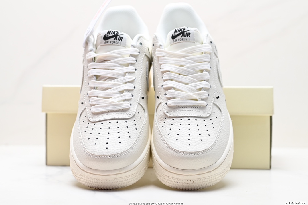 240 Air Force 1 ‘07 Low NY 550711