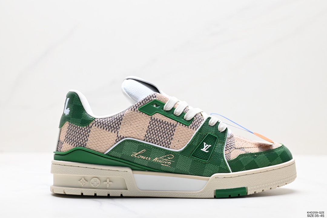 550 Louis Vuitton Trainer Sneaker Low 空胶版本