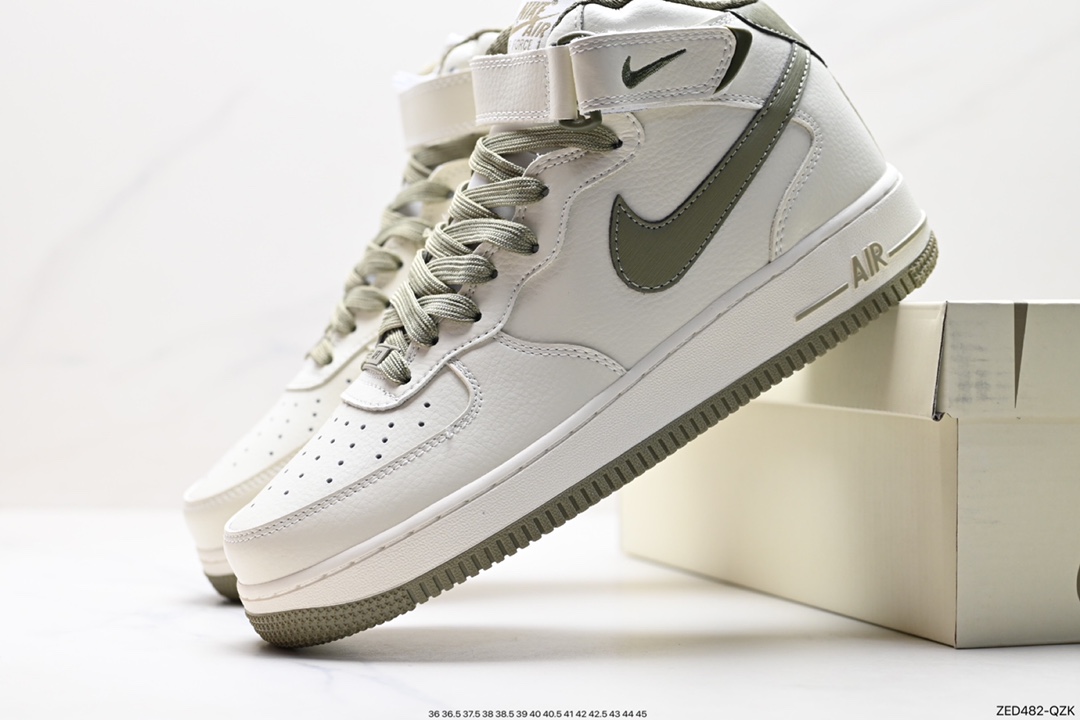 260 Air Force 1 ‘07 Low   PA0920-908