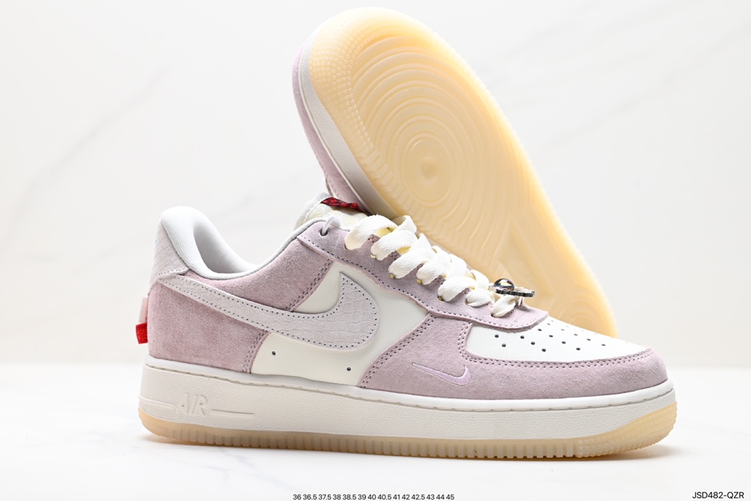 200 Air Force 1 ‘07 Low  FZ5052-131