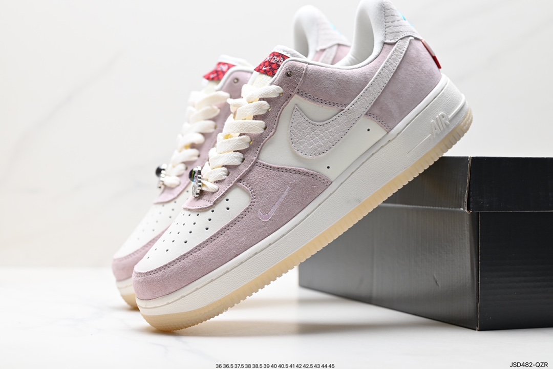 200 Air Force 1 ‘07 Low  FZ5052-131