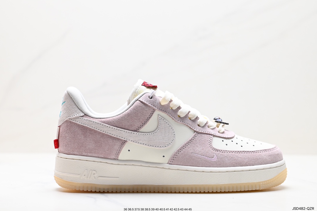 200 Air Force 1 ‘07 Low   FZ5052-131