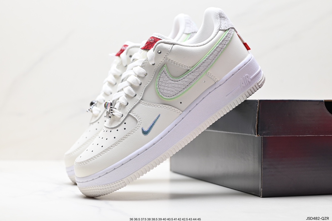 200 Air Force 1 ‘07 Low   FZ5052-131