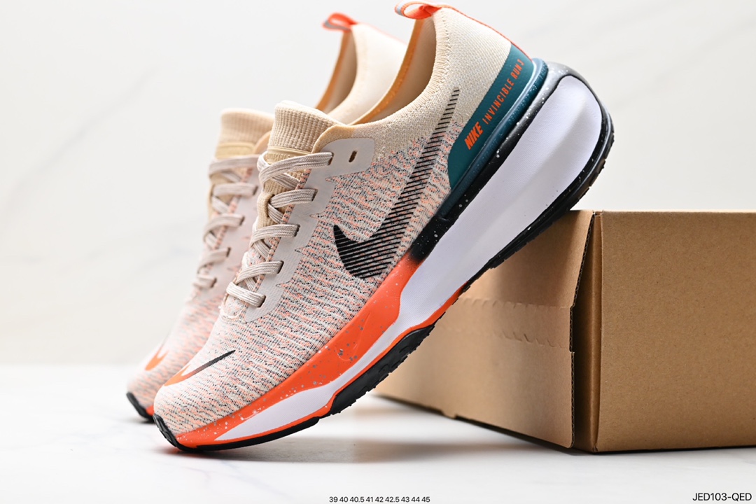 150 耐克NIKE ZOOMX INVINCIBLE RUN FK3 短跑马拉松系带系列轻量休闲运动慢跑鞋  FQ8720-140