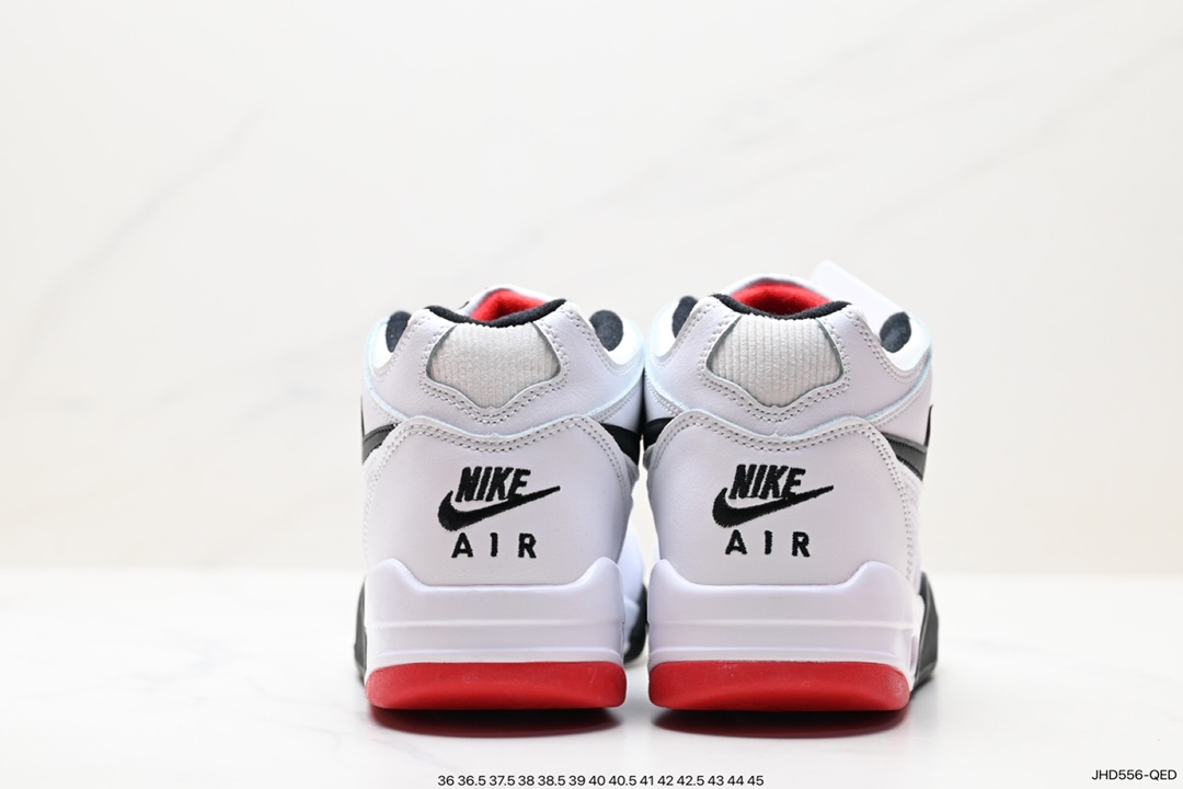 190 Nike Air Jordan Courtside 23迈克尔篮球鞋“皮革黑白红”  3060252-107