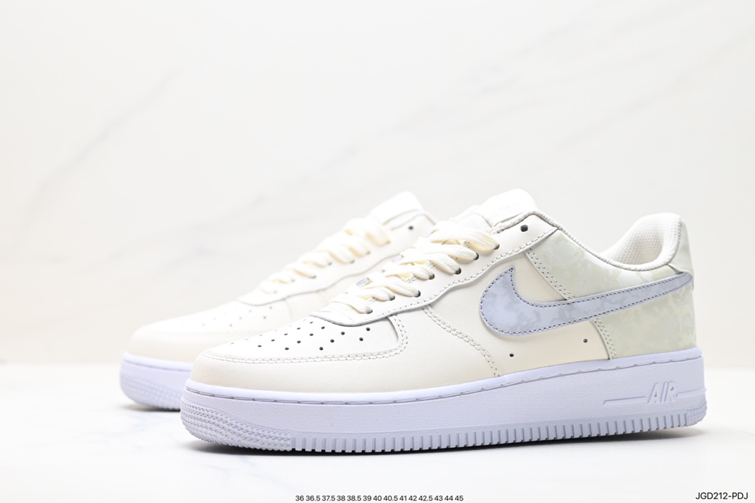 180 耐克Nike Air Force 1 Low 空军一号低帮百搭休闲运动板鞋 FB8251-100