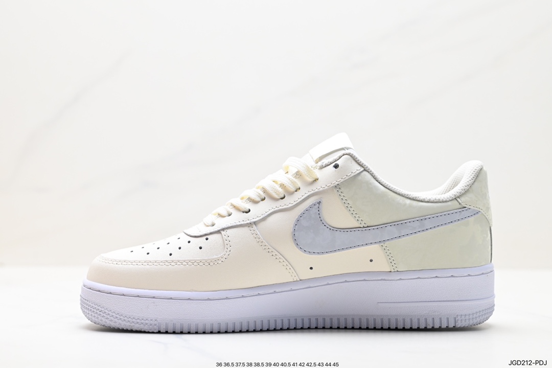 180 耐克Nike Air Force 1 Low 空军一号低帮百搭休闲运动板鞋 FB8251-100