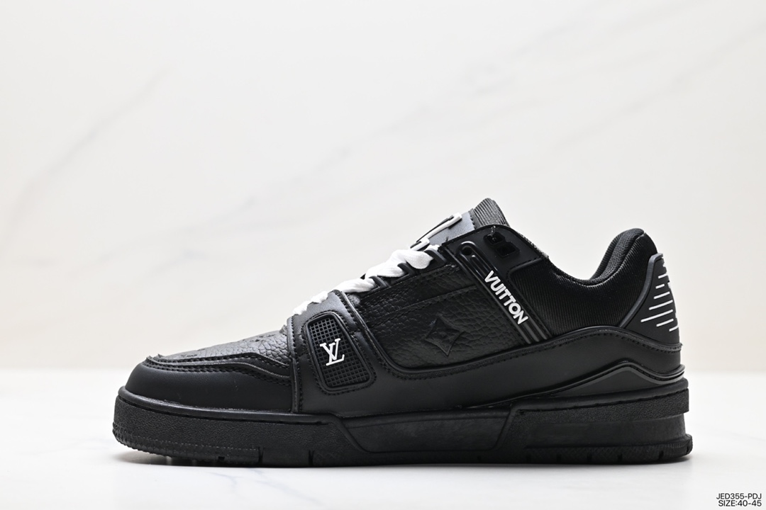 150 全新LV路易威登Louis Vuitton Trainer Sneaker Low休闲运动文化百搭板鞋