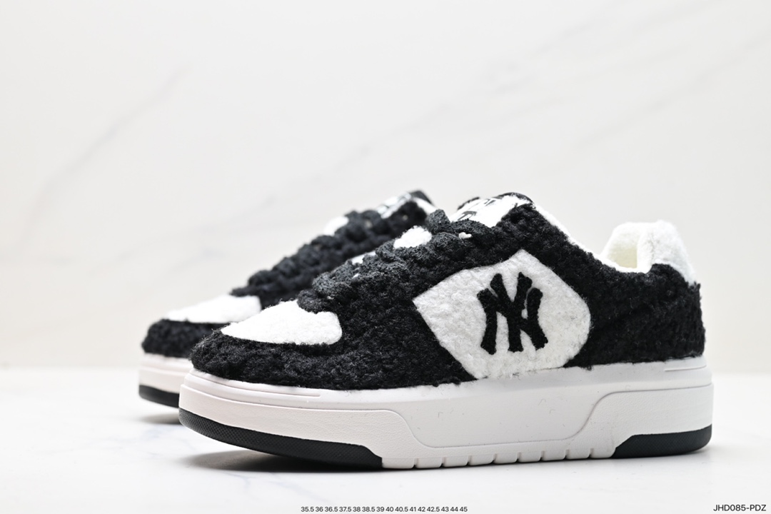 MLB Chunky Liner New York Yankees Senior Shoes Series Low-top Jogging Shoes ”Leather White and Black NY Print” 3ASXCLF36 (GP001)