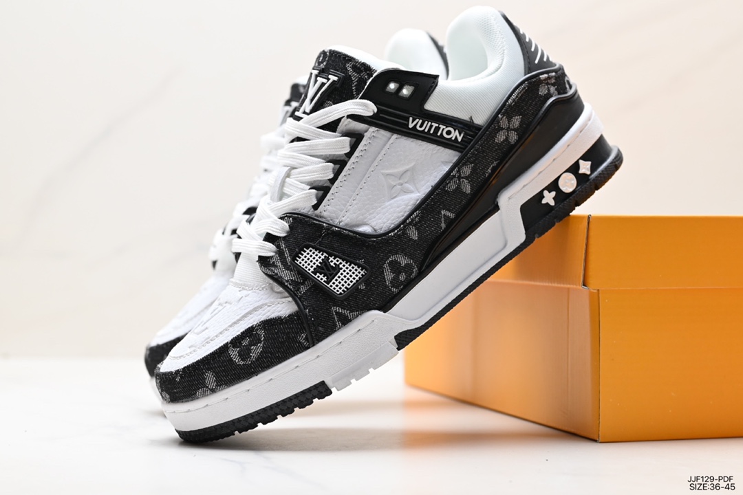 The new LVLouis Vuitton Trainer Sneaker Low casual sports culture all-match sneakers