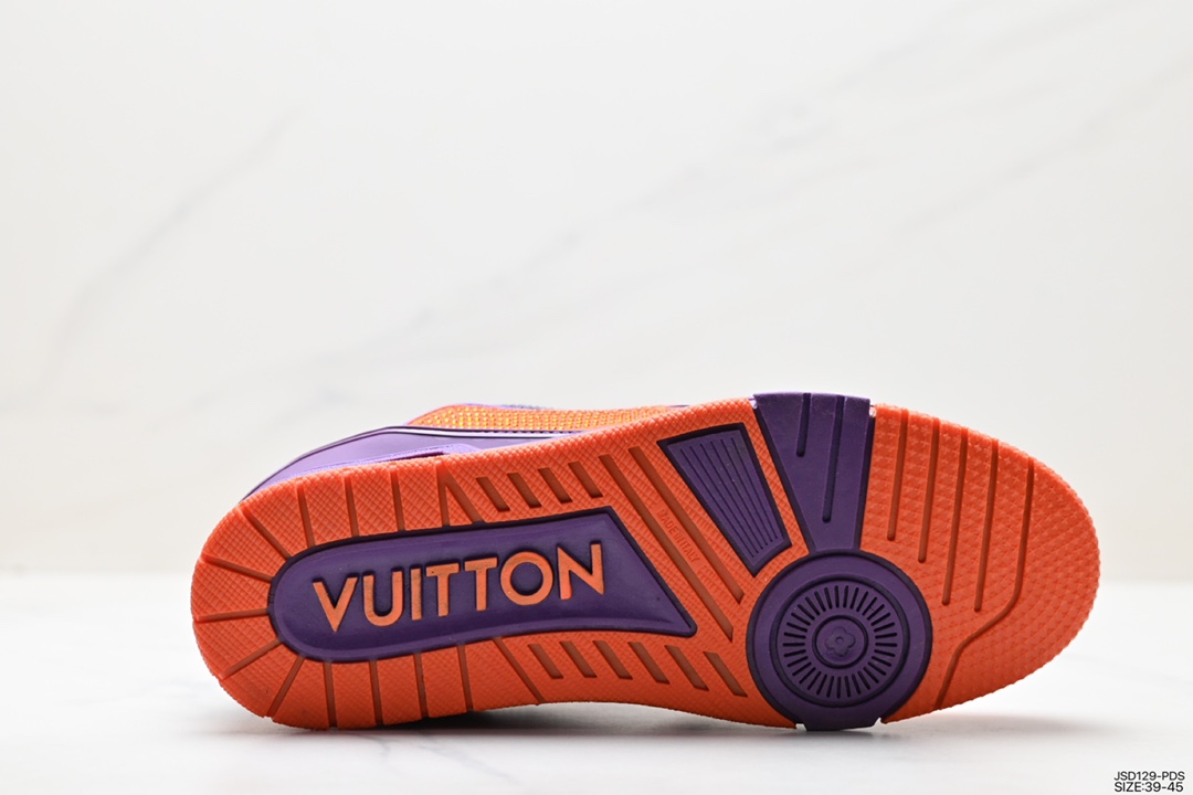 Louis Vuitton Trainer Maxi Low Sneaker