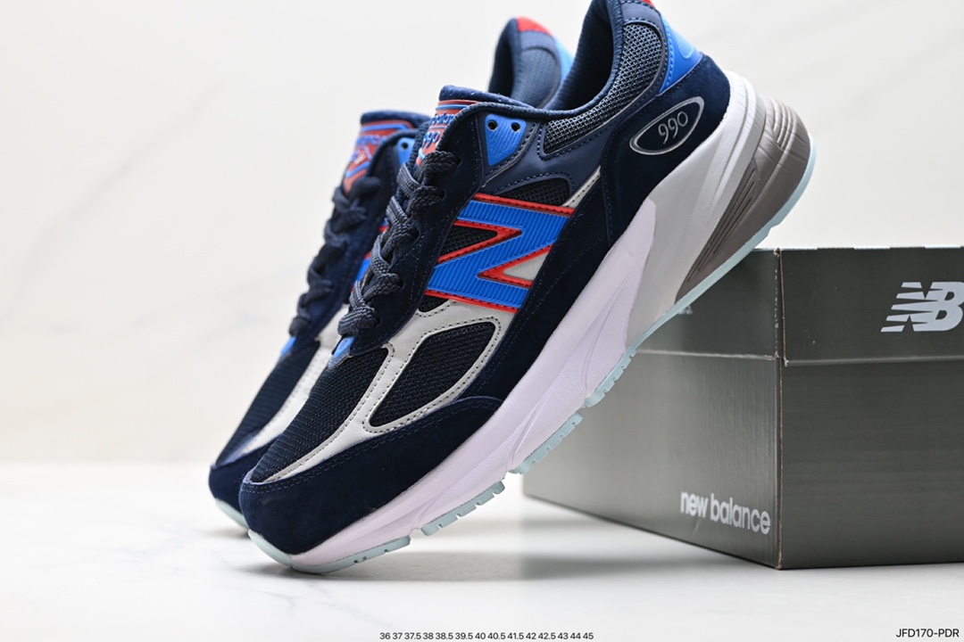 Collaboration with Nishiyama Tetsu's Japanese military-style brand WTAPS x NB New Balance Made in USA 990v6 ”Moon Mist” Sixth Generation Series Running Shoes ”Dark Gray Reflective Silver USA” M990KN6