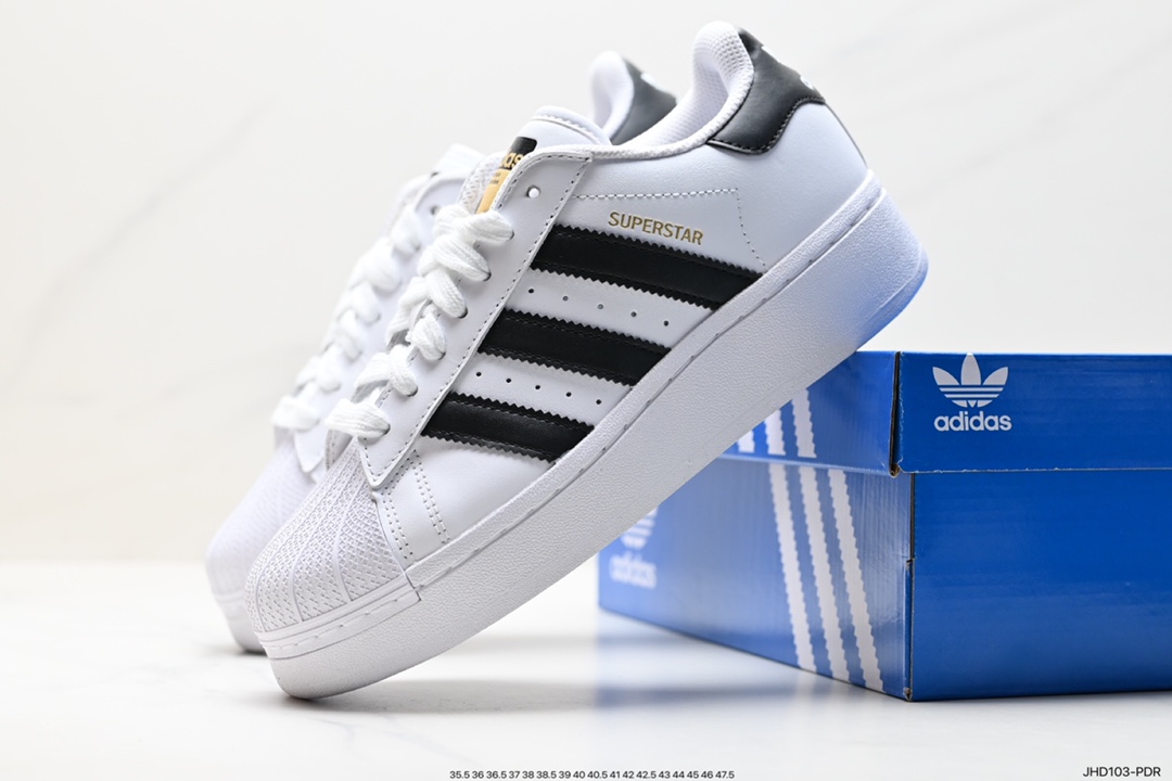 Thick-soled shell-toe Adidas clover Originals Superstar Pride RM shell-toe sneakers IG9777