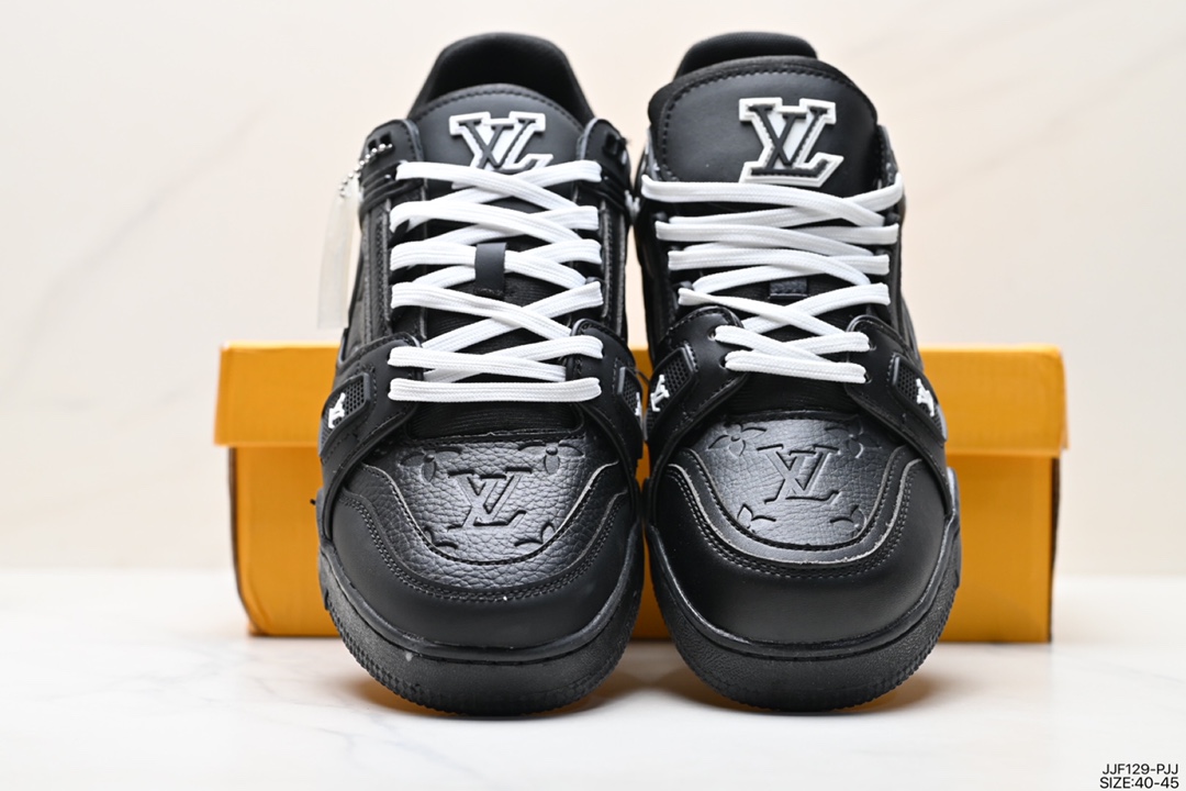 The new LVLouis Vuitton Trainer Sneaker Low casual sports culture all-match sneakers