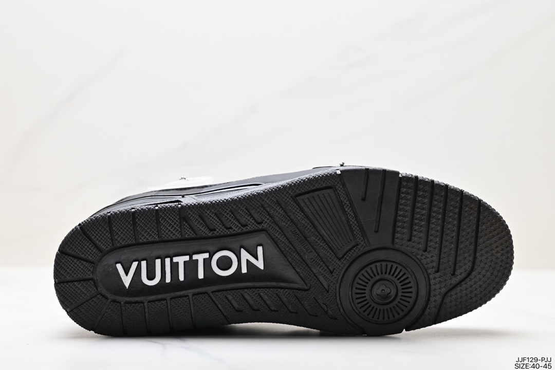 The new LVLouis Vuitton Trainer Sneaker Low casual sports culture all-match sneakers