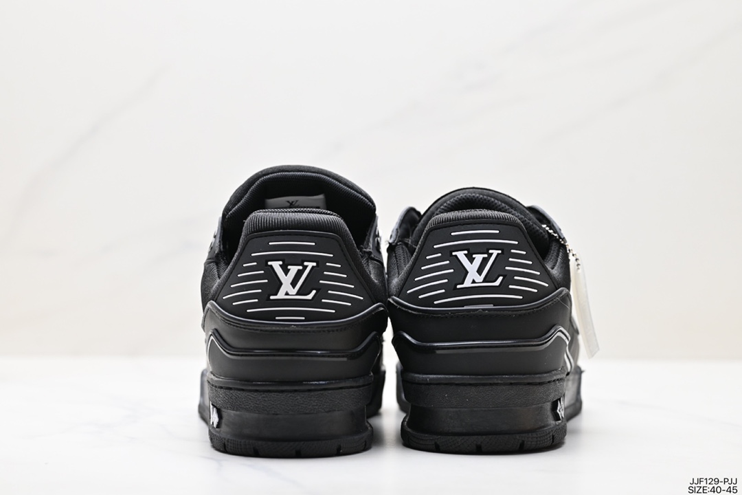 The new LVLouis Vuitton Trainer Sneaker Low casual sports culture all-match sneakers